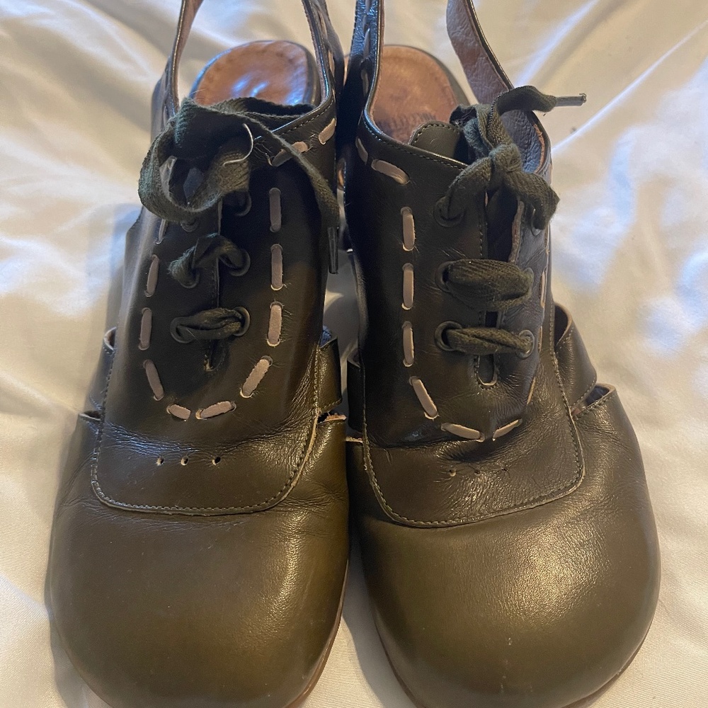 Fluevog sling back Operetta  Malena sandals 9.5